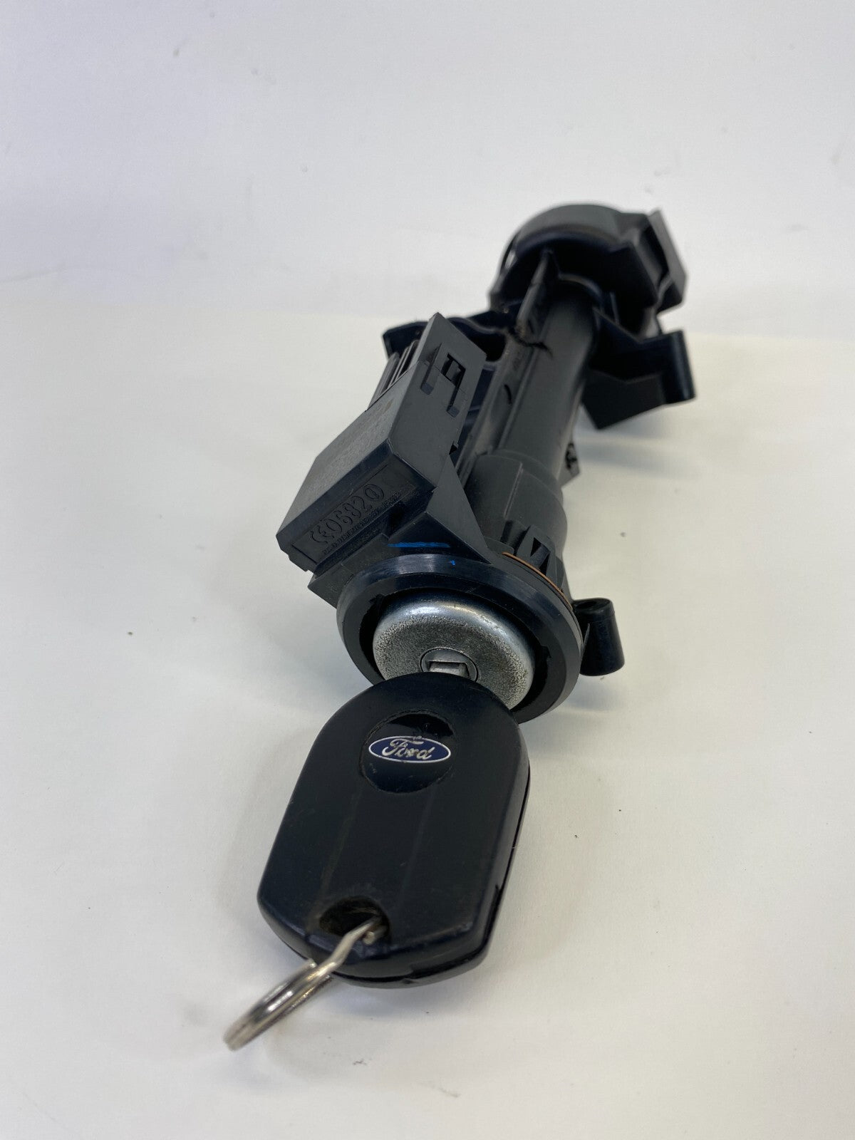 2012-2018 Ford Focus Ignition Switch Lock Cylinder W/ Key Assembly 6E5T-15607-CA