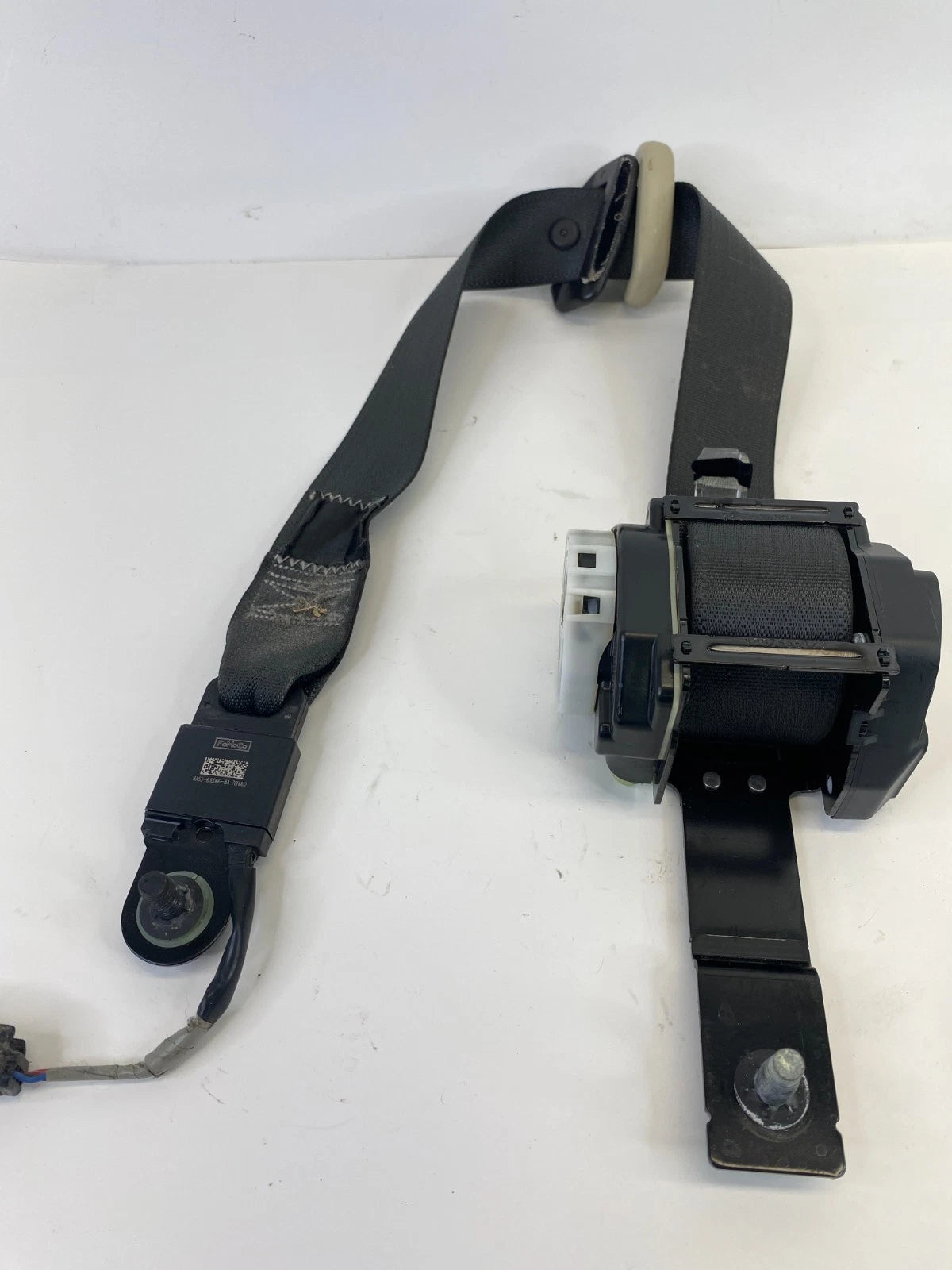 13-19 Ford Flex 13-19 Lincoln MKT Front Right Passenger Side Seat Belt Retractor