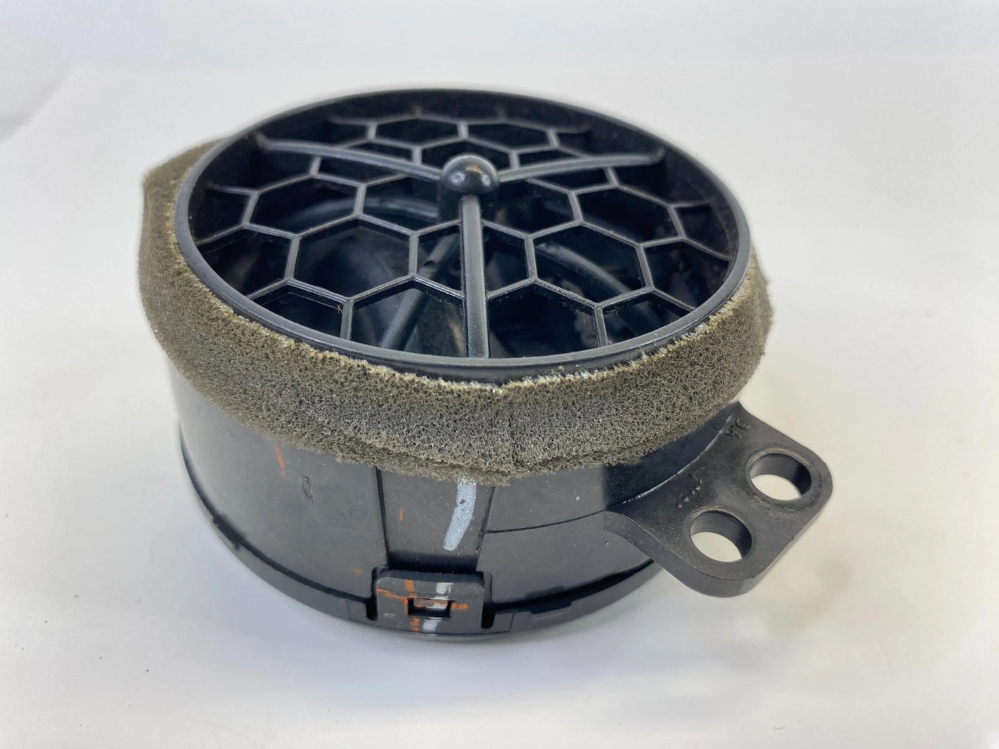 2003-2008 Pontiac Vibe Front Dash Right A/C Heater Air Vent Grill Grille OEM