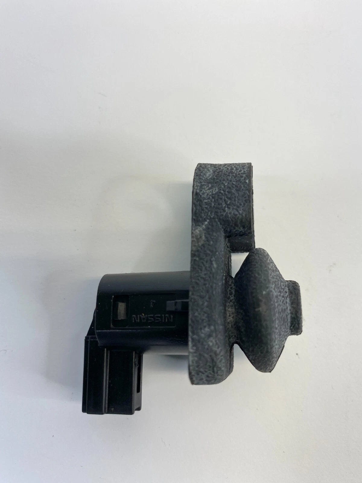2007-2012 NISSAN VERSA REAR RIGHT SIDE BACK DOOR JAMB AJAR SENSOR SWITCH OEM