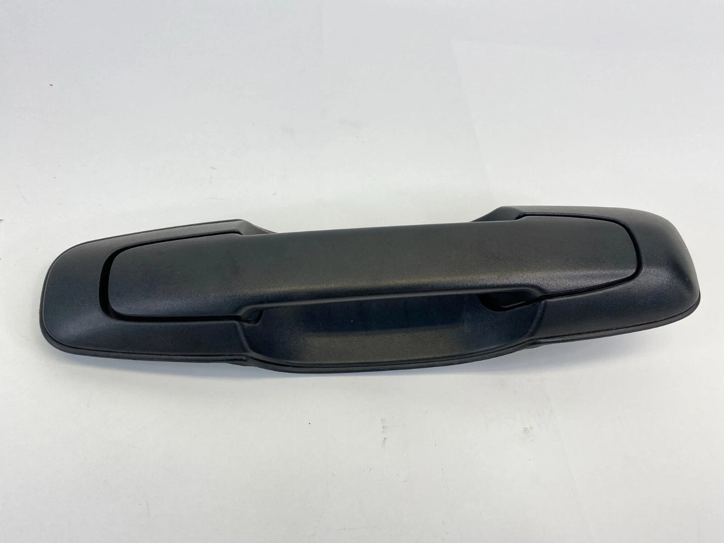 1999-2003 SUZUKI GRAND VITARA FRONT LH SIDE EXTERIOR DOOR HANDLE 82820-65D00 OEM