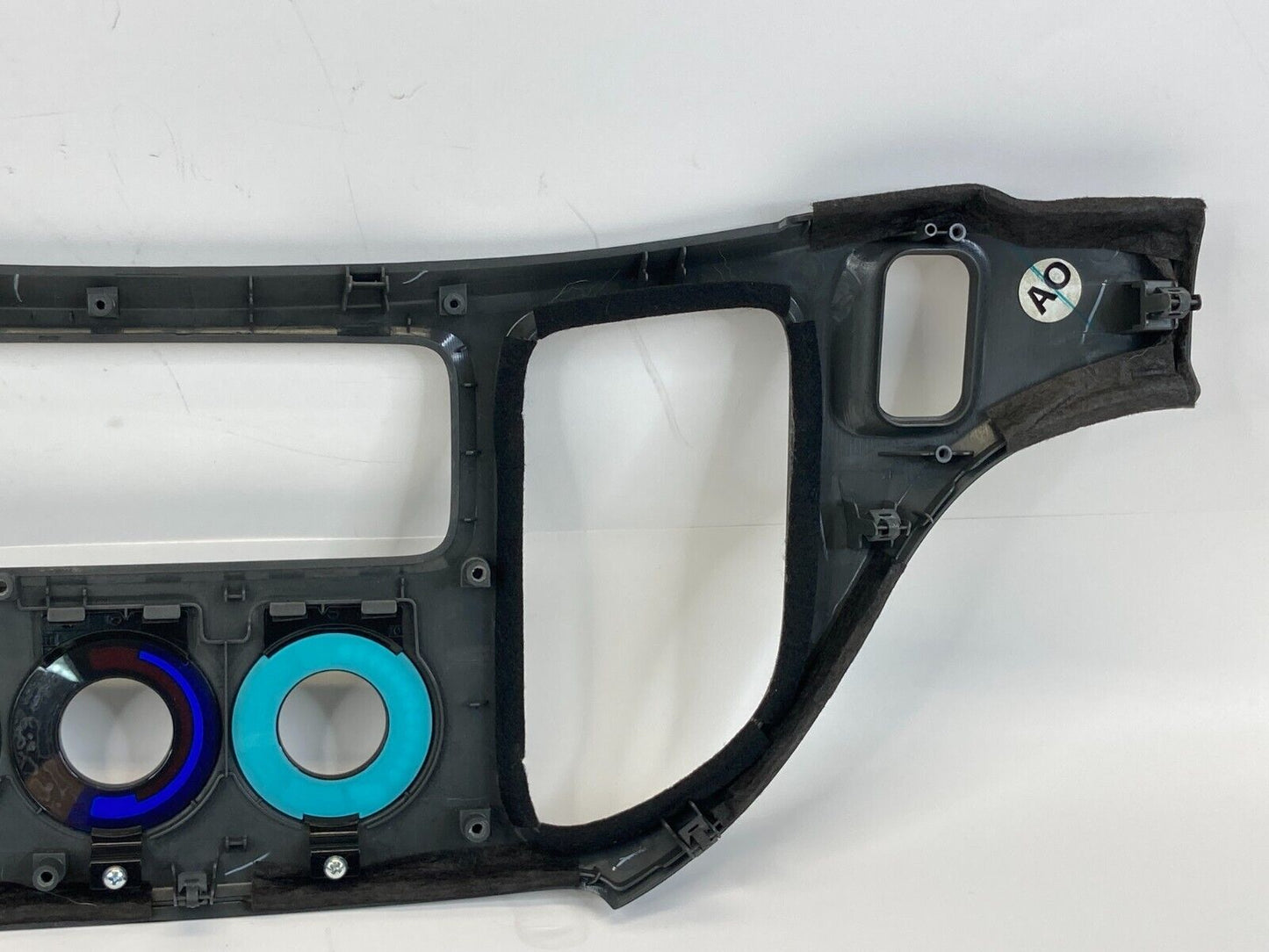 05-07 Honda Odyssey Center Dash AC Climate Control Bezel Trim 77250-SHJ-A0-20