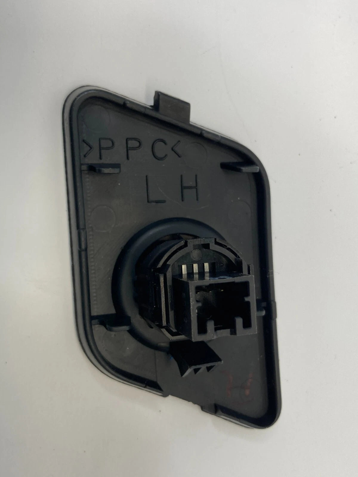 2003-2007 NISSAN MURANO LEFT SIDE DASH AMBIENT LIGHT SENSOR W/ HOUSING TRIM OEM