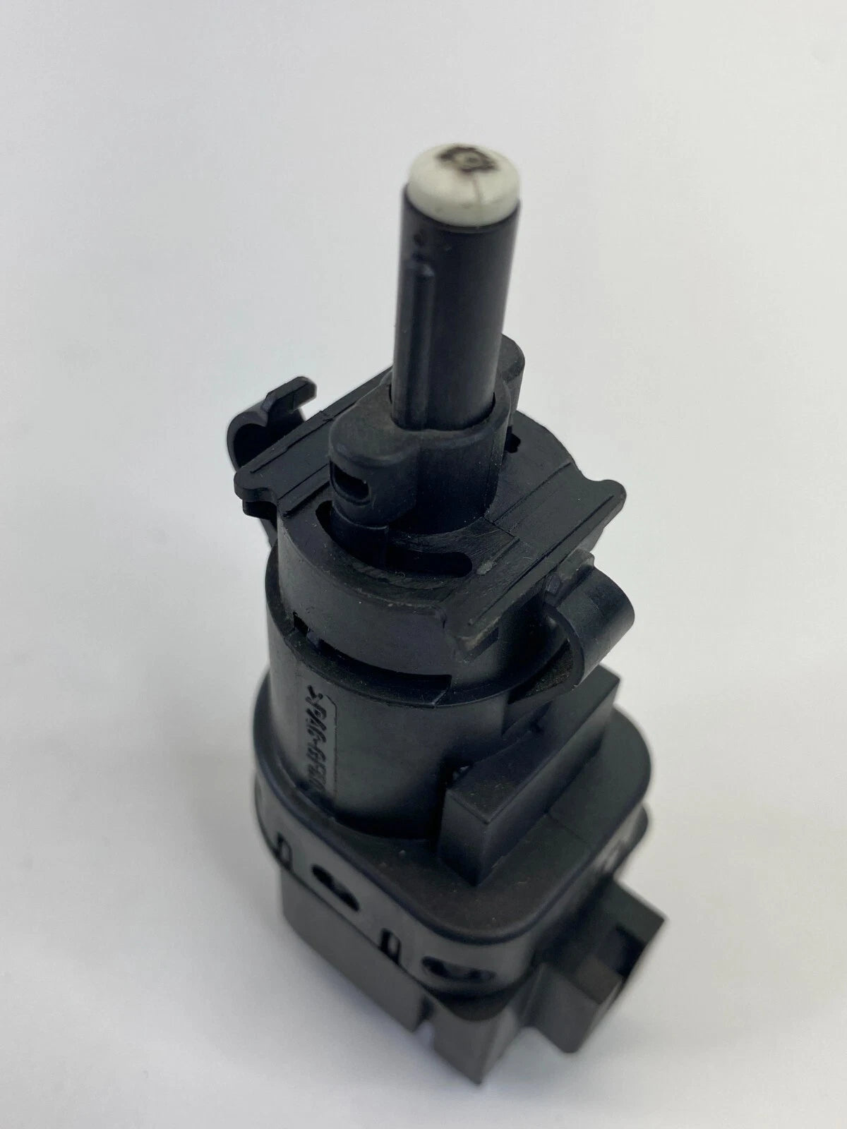 2008-2016 VOLVO XC70 BRAKE STOP LIGHT LAMP SWITCH SENSOR 3M5T-13480-AC OEM