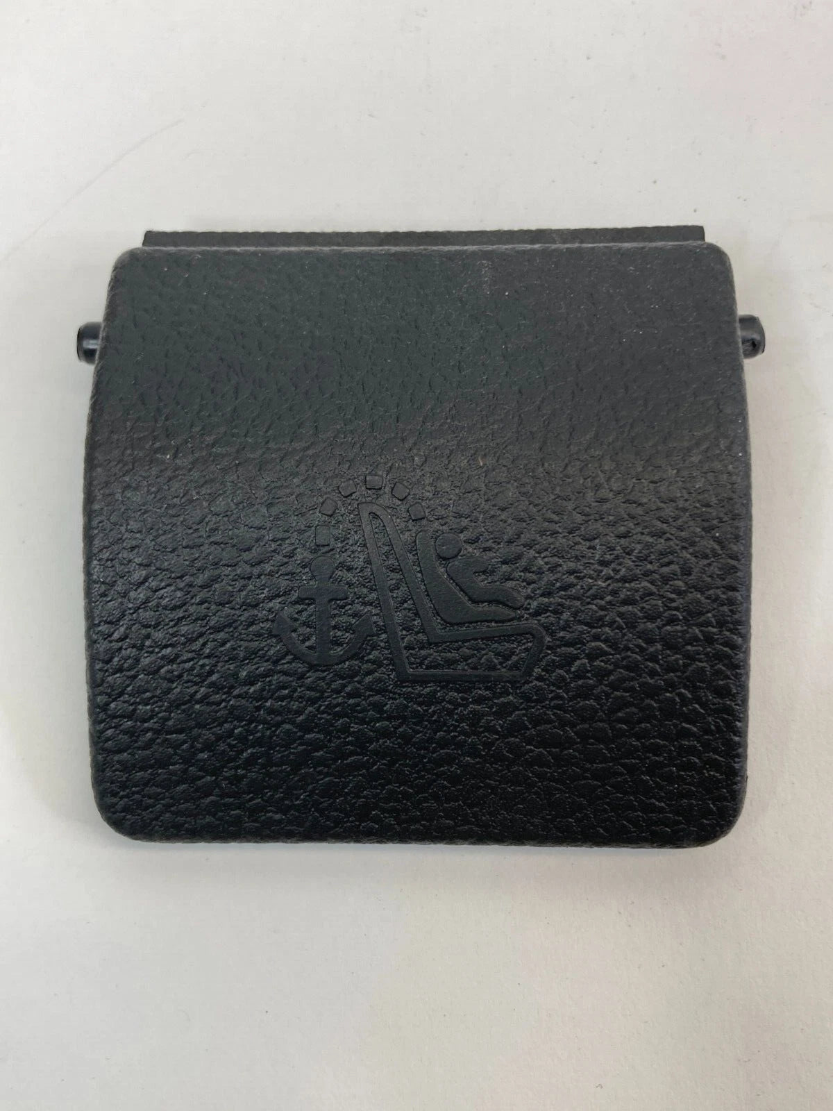 2005-2014 VOLKSWAGEN JETTA REAR SEAT CHILD RESTRAINT ANCHOR PLATE CAP 5C6887301