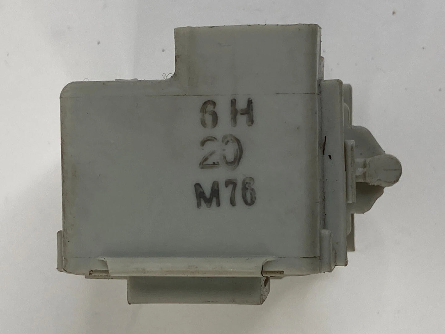 2004-2009 TOYOTA PRIUS 1.5L ABS BUZZER SKID CONTROL MODULE UNIT 86652-20010