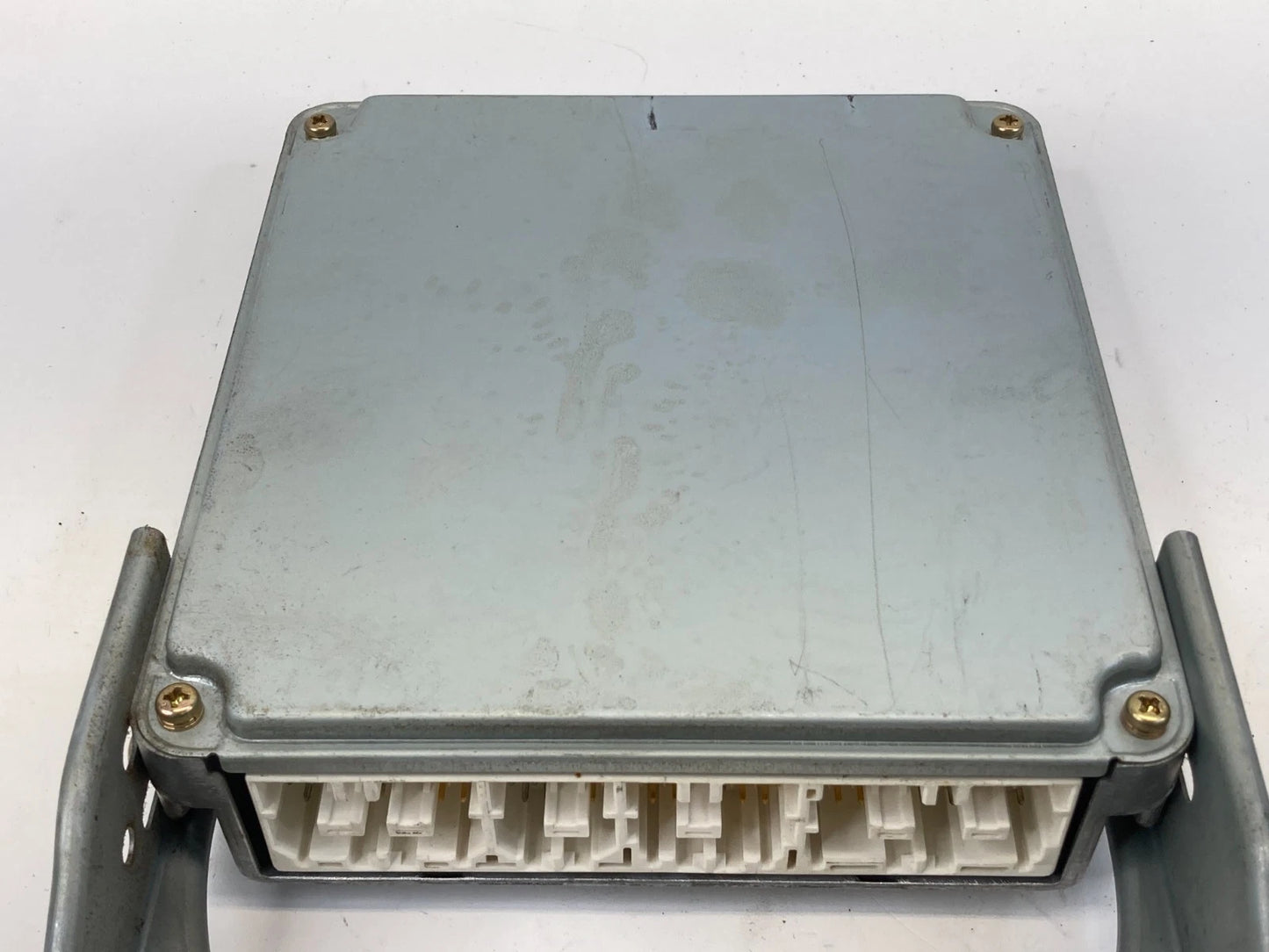 1998 TOYOTA 4RUNNER 3.4L AUTO TRANS 2WD ENGINE CONTROL MODULE ECU 89661-3D380