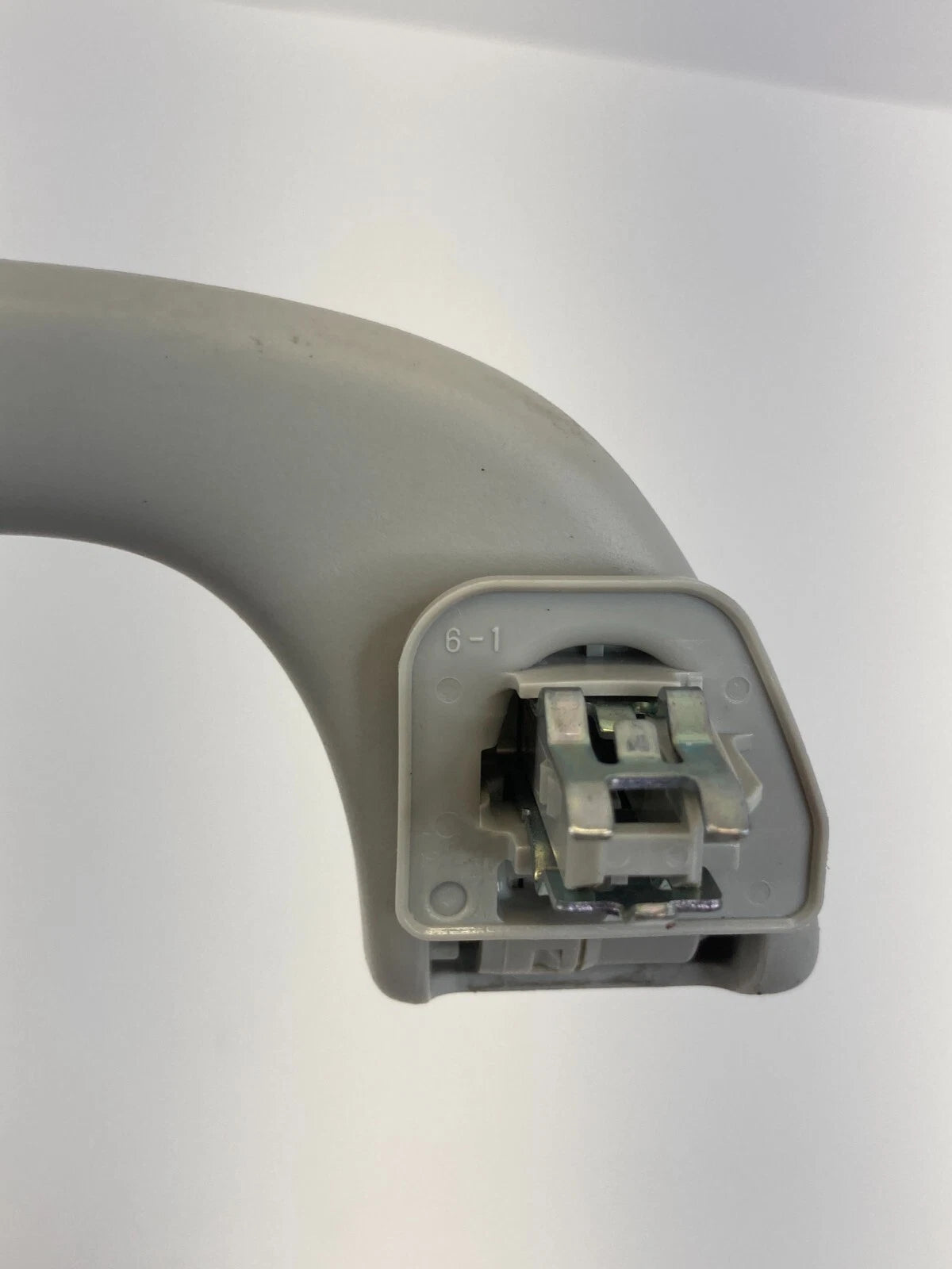 2007-2012 MAZDA CX-7 CX7 ROOF FRONT RIGHT PASSENGER GRAB ASSIST HANDLE OEM