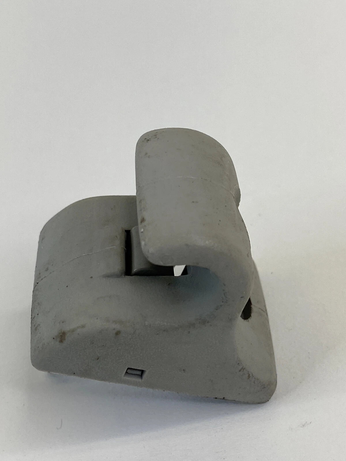 2006-2008 HYUNDAI SONATA SUN VISOR SHADE HOLDER RETAINER HOOK CLIP OEM FACTORY