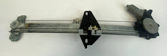 2007-2011 HONDA CR-V CRV FRONT RIGHT PASSENGER DOOR WINDOW MOTOR W/ REGULATOR