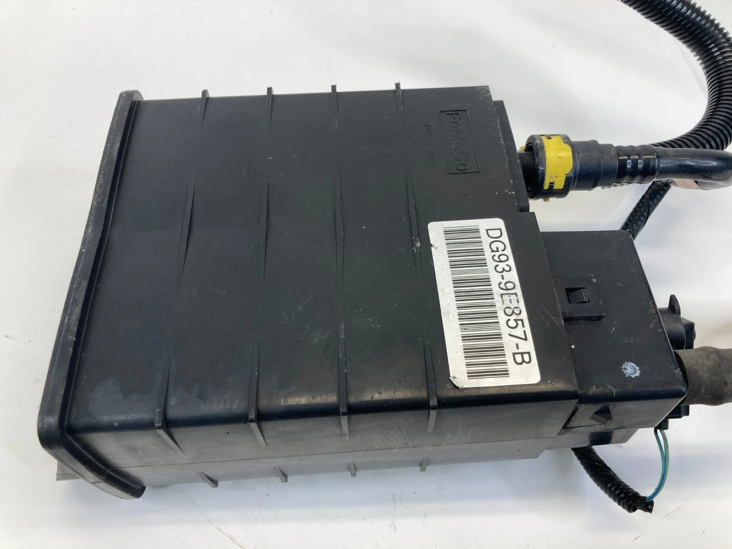 2013-2019 FORD ESCAPE FUEL VAPOR CHARCOAL CANISTER ASSY DG93-9E857-B OEM