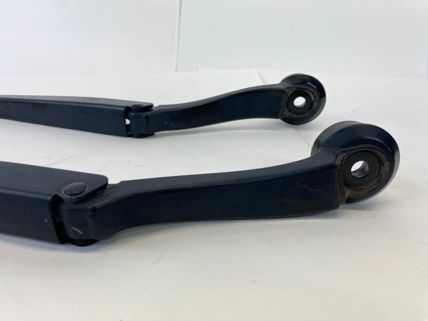 2013-2020 FORD FUSION FRONT WINDSHIELD WIPER ARM PAIR LEFT & RIGHT SET OEM
