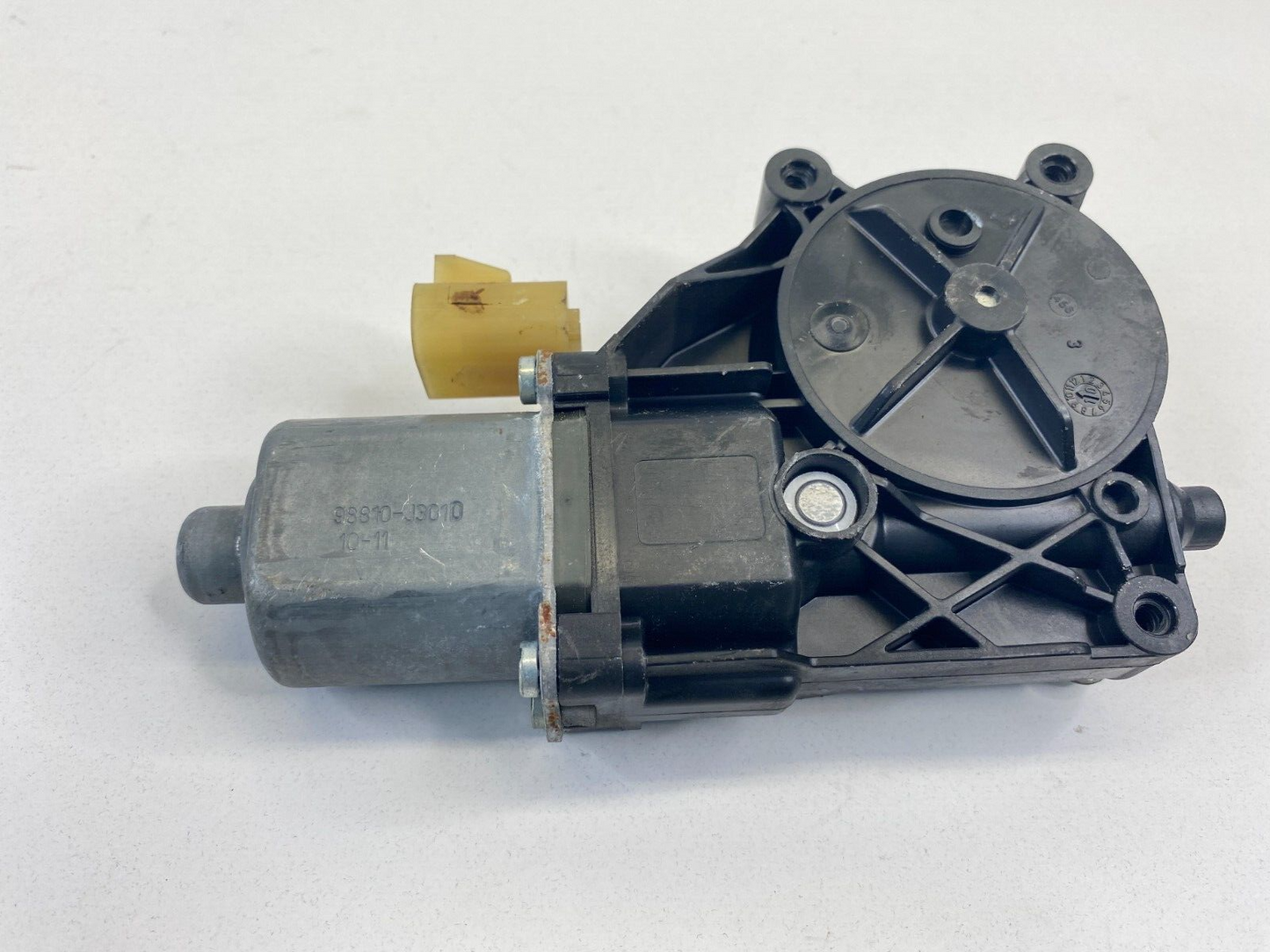 2011-2016 Chevrolet Cruze Front Left Driver Side Door Power Window Motor OEM