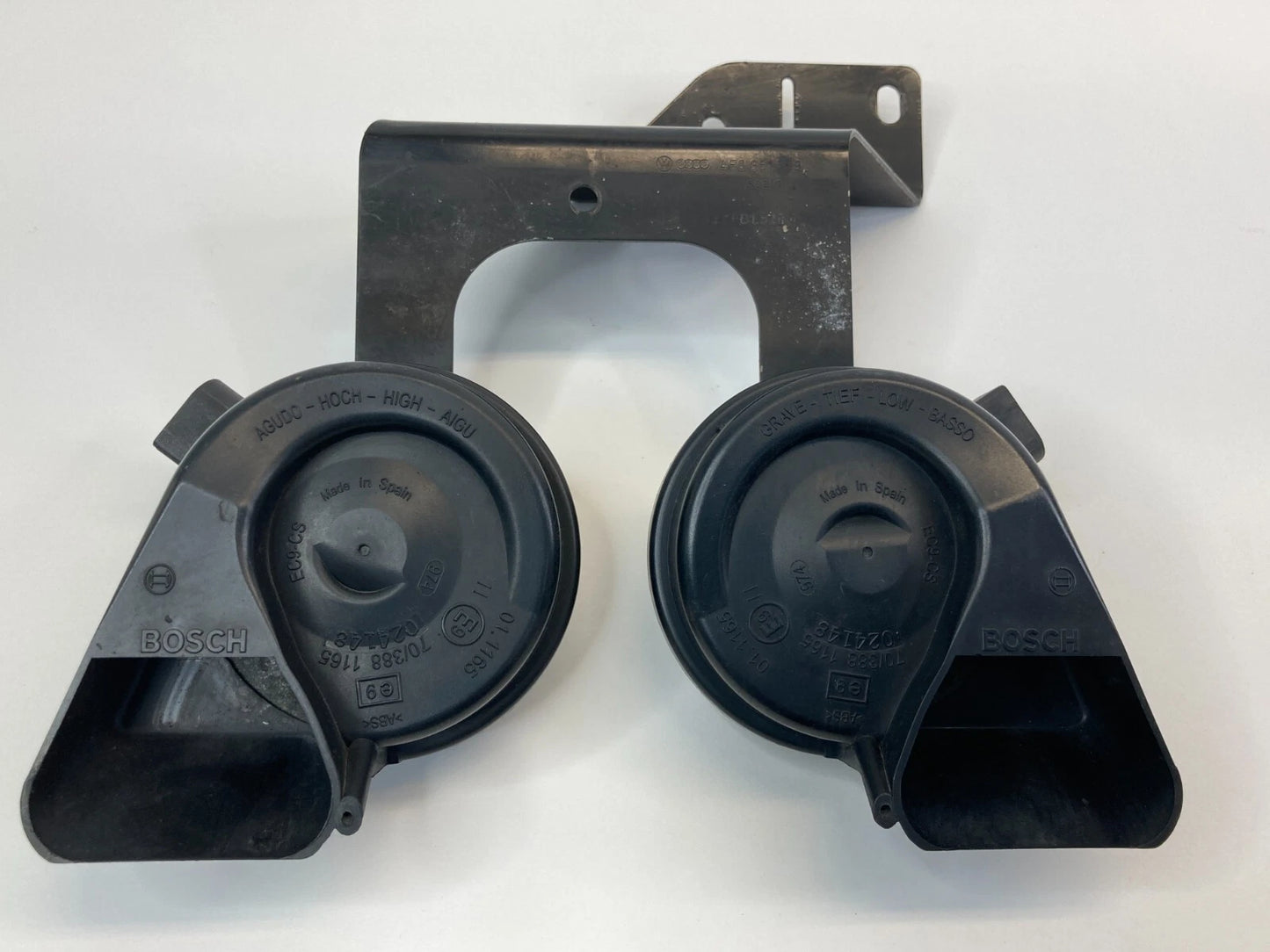 05-11 AUDI A6 QUATTRO HIGH & LOW TONE NOTE SIGNAL HORN W BRACKET E9024148 OEM