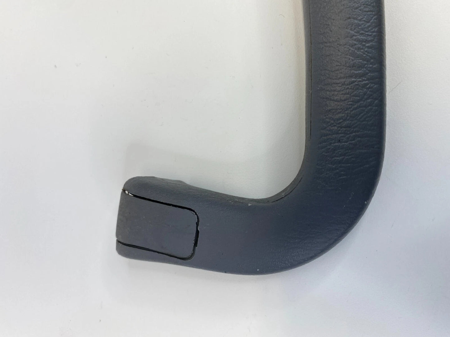 1998-2004 NISSAN PATHFINDER REAR RIGHT SIDE B-PILLAR GRAB ASSIST STRAP HANDLE