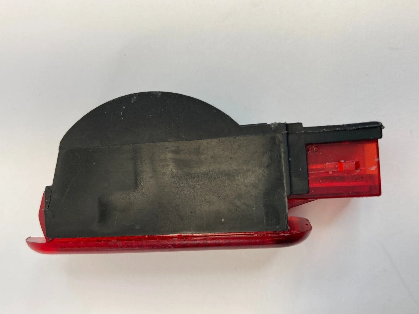 2007-2016 AUDI A4 FRONT LEFT DOOR PANEL WARNING LIGHT LAMP RED 6Y0-947-411 OEM