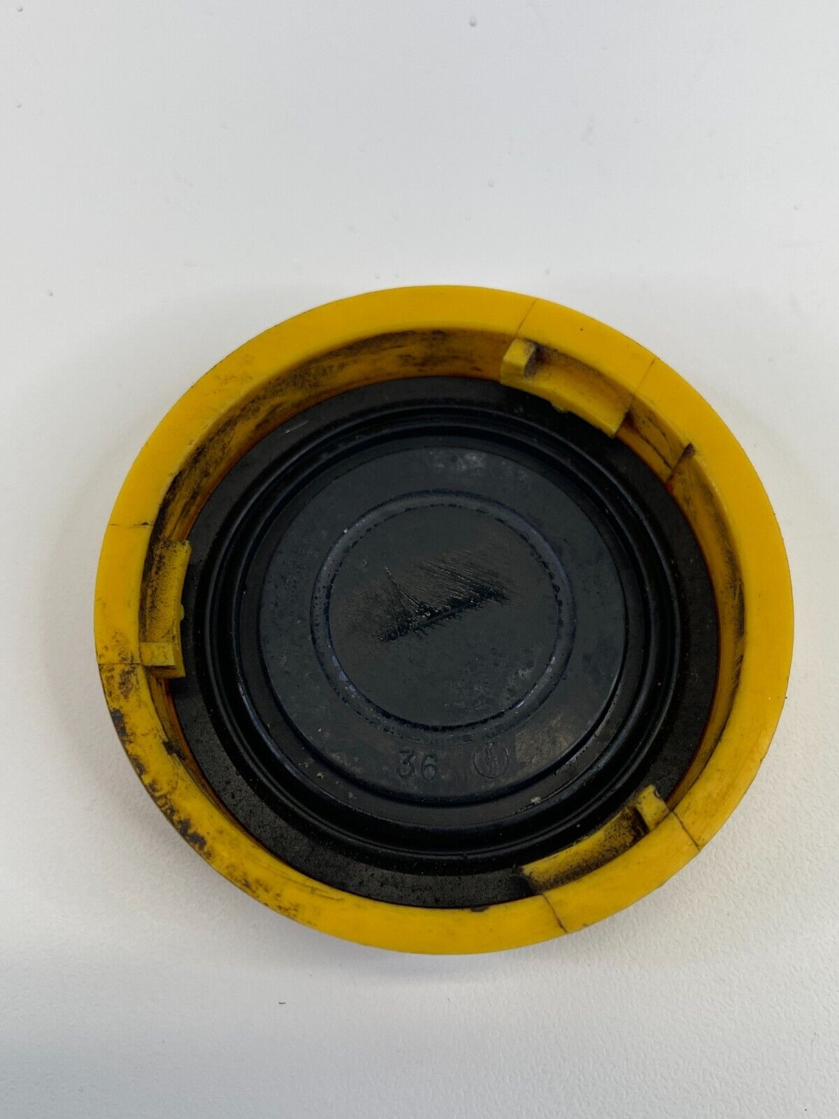 2002-2004 Nissan Pathfinder Brake Master Cylinder Fluid Reservoir Tank Cap Lid