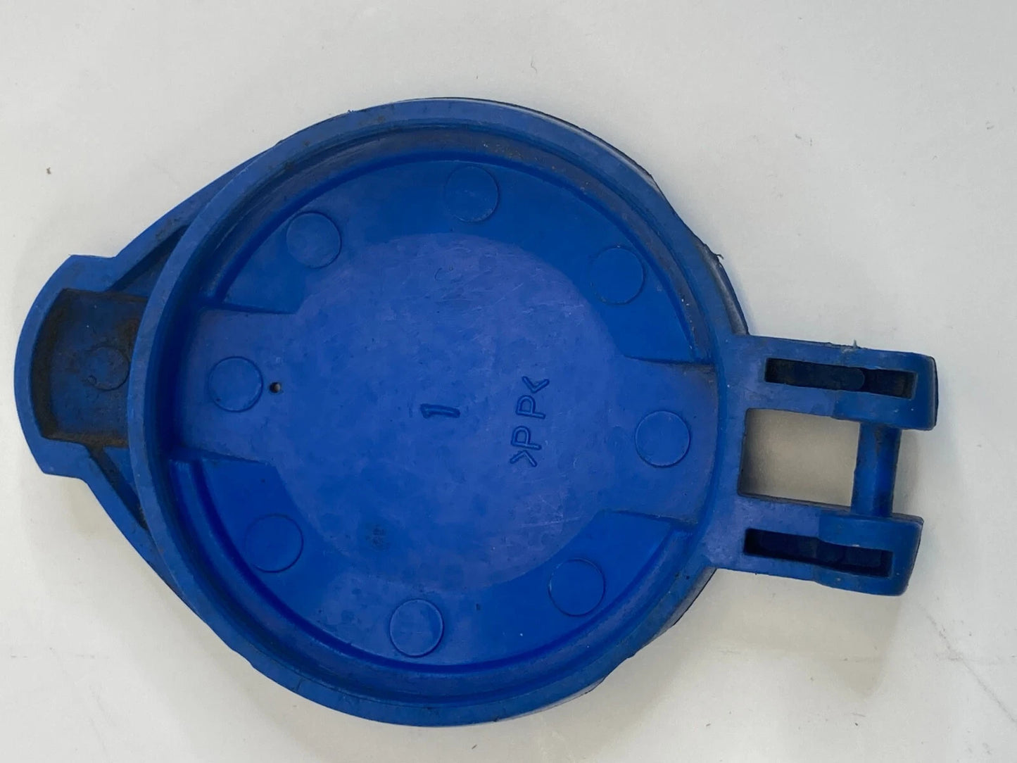 2012-2017 HYUNDAI ACCENT WINDSHIELD WIPER WASHER RESERVOIR FLUID CAP OEM