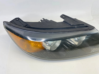 11 12 13 KIA SORENTO FRONT RIGHT PASSENGER HEADLIGHT HEADLAMP 92102-1U200 OEM