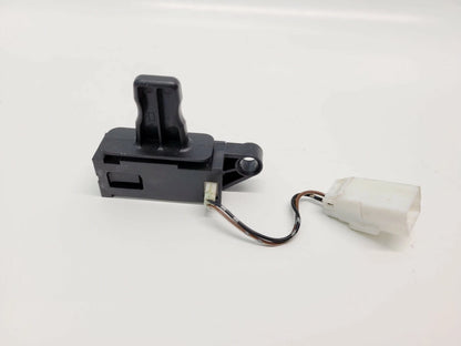 1997-2003 Ford Escort Dash Hazard Emergency Light Flasher Light Switch OEM