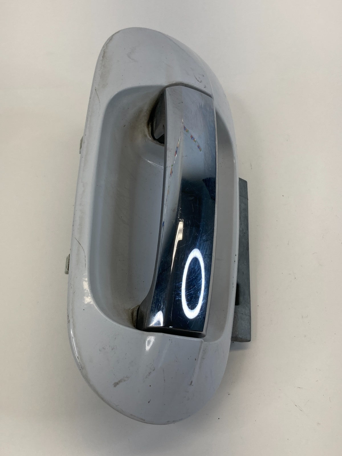 2003 2004 Lincoln Navigator Rear Right Side Exterior Door Handle Assembly