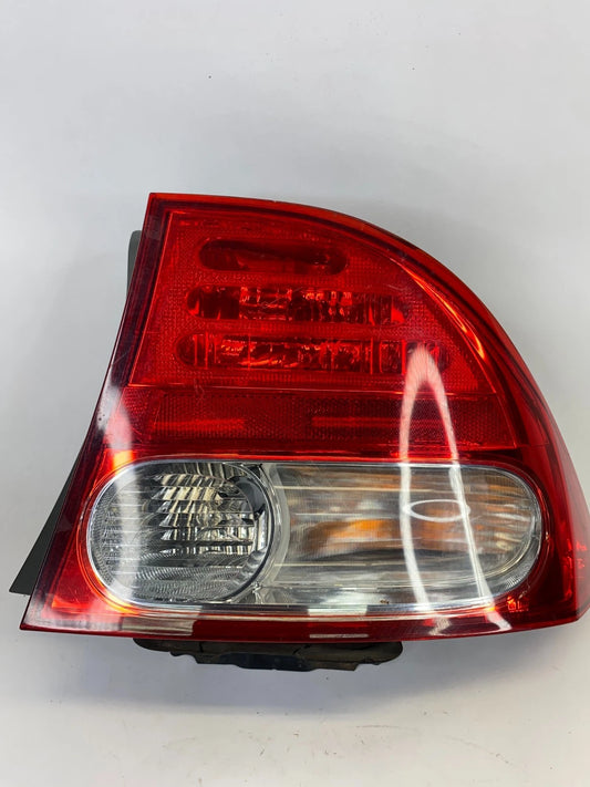 2009 2010 2011 HONDA CIVIC SEDAN RIGHT PASSENGER OUTER TAILLIGHT TAIL LIGHT OEM