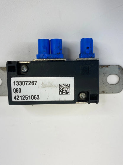2010 CADILLAC SRX NAVIGATION SIGNAL SPLITTER GPS CONTROL MODULE 13307267 OEM