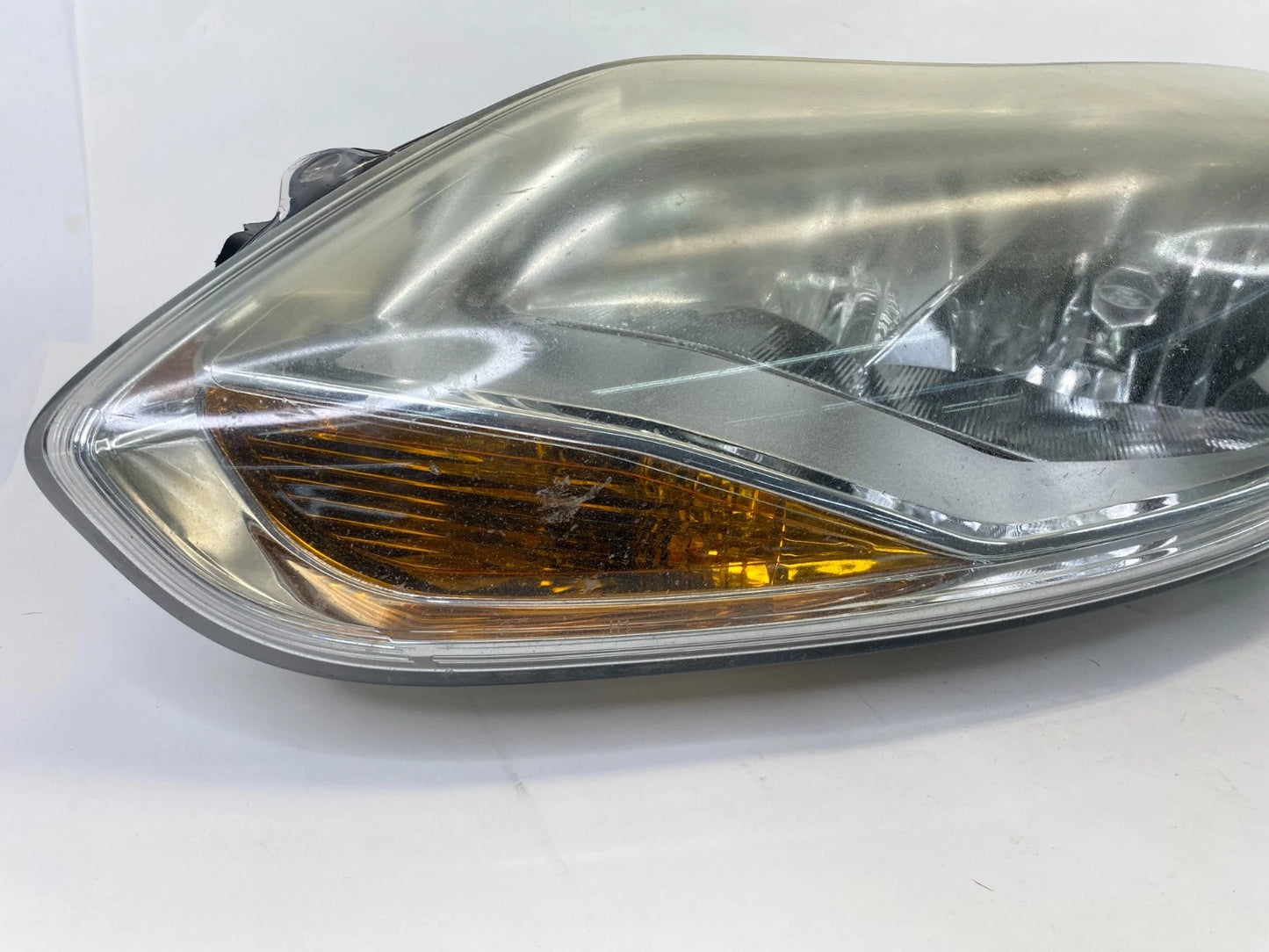 2012-2014 FORD FOCUS FRONT LEFT HALOGEN HEADLIGHT HEADLAMP BM51-13W030-E OEM