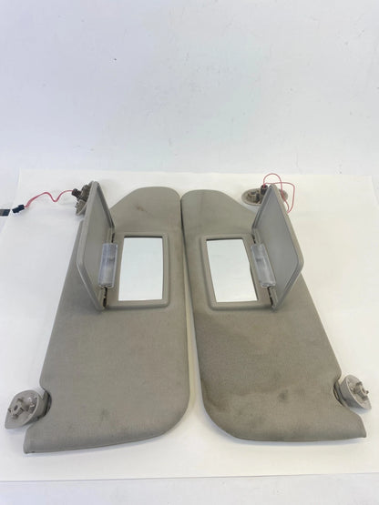 2005-2010 JEEP GRAND CHEROKEE SUNVISOR SUN VISOR SET LEFT & RIGHT W/LIGHTED