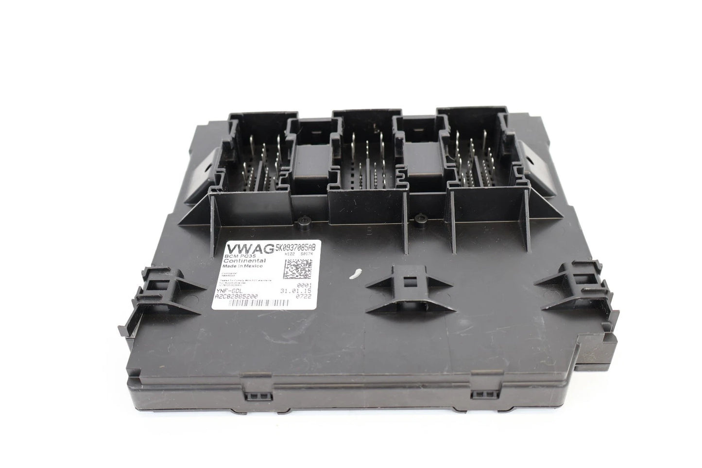 12-15 VOLKSWAGEN PASSAT 1.8L BODY CONTROL MODULE BCM COMPUTER UNIT 5K0937085AB