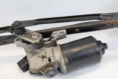 2006-2011 HYUNDAI ACCENT FRONT WIPER MOTOR W/ LINKAGE ASSEMBLY 98110-1G000