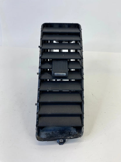 2013-2019 FORD TAURUS POLICE INTERCEPTOR SEDAN DASH RIGHT CENTER AIR VENT DUCT