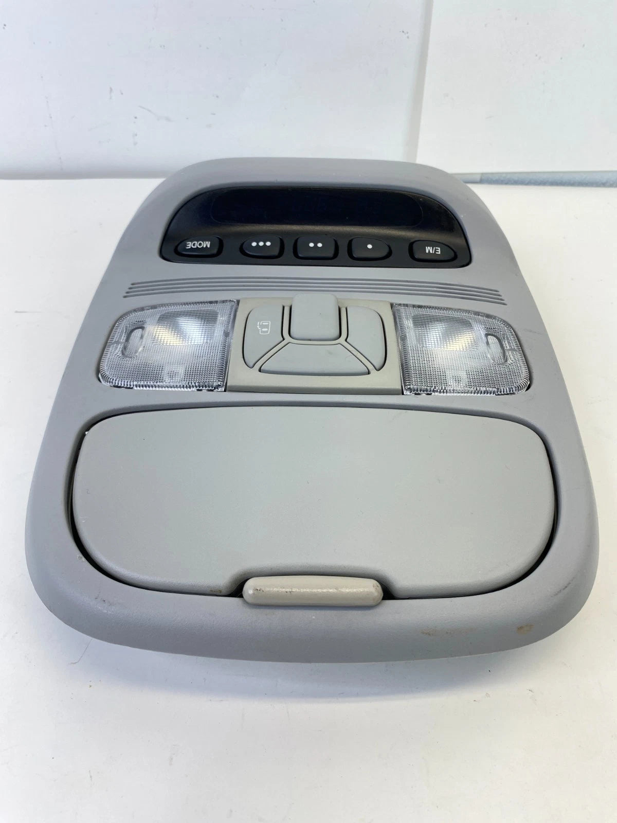04-10 TOYOTA SIENNA OVERHEAD CONSOLE DOME LIGHT POWER SLIDING DOORS SWITCH OEM