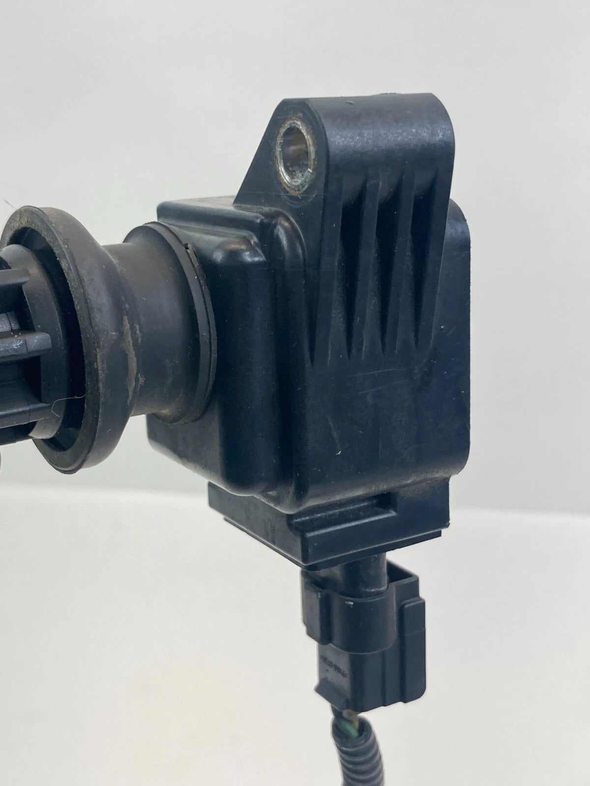 2012 13 14 15 16 17 2018 FORD FOCUS 13-20 FUSION 2.0L IGNITION COIL INGITER OEM