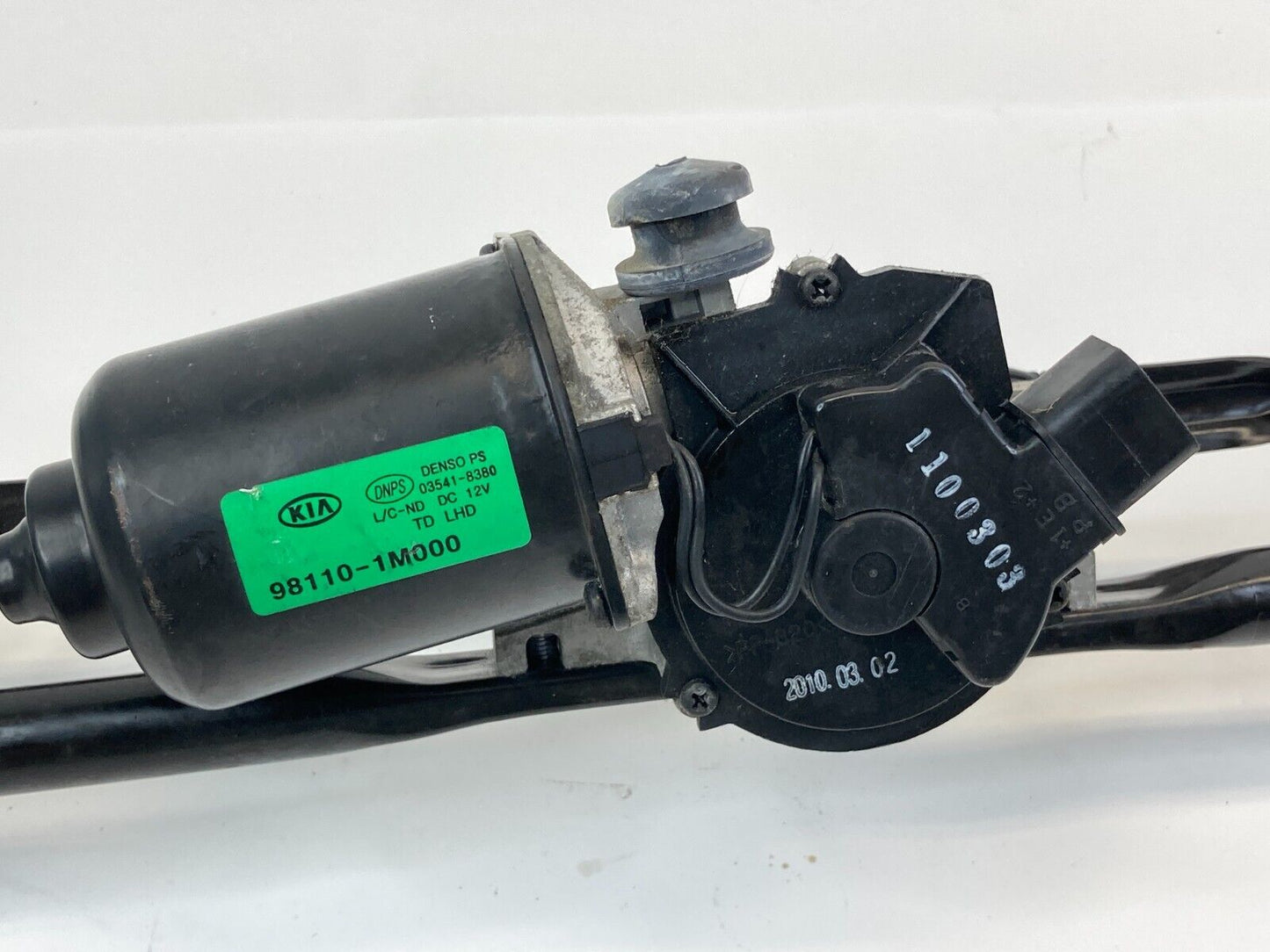 10 11 12 13 Kia Forte Sedan Front Windshield Wiper Motor 98110-1M000 OEM