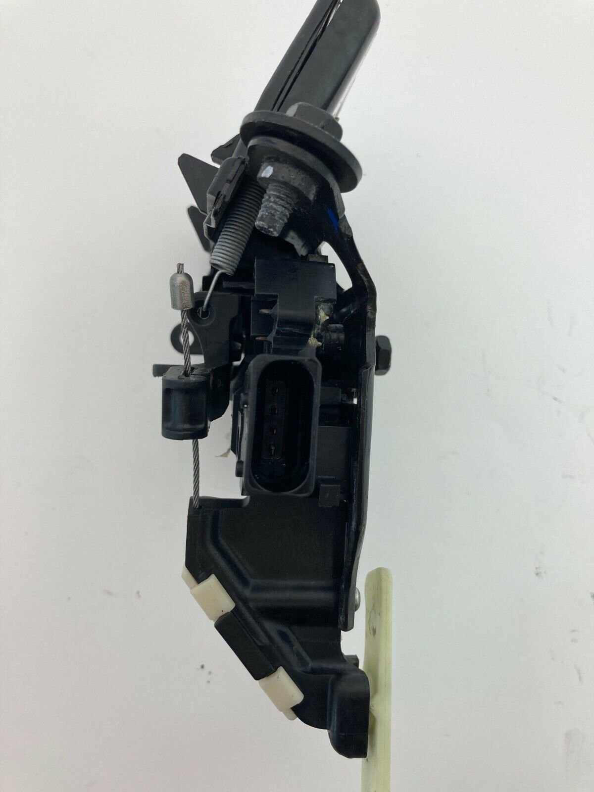 2005-2010 Chevrolet Cobalt 2.2L Rear Trunk Lock Latch Release Actuator OEM