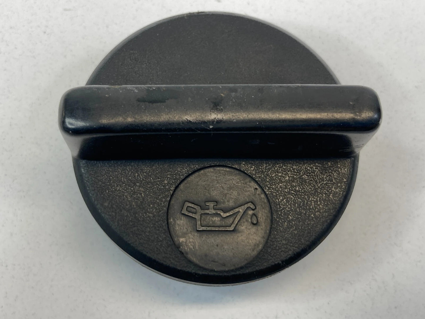 2003-2008 INFINITI G35 3.5L V6 ENGINE OIL FILLER FLUID TANK CAP LID COVER OEM