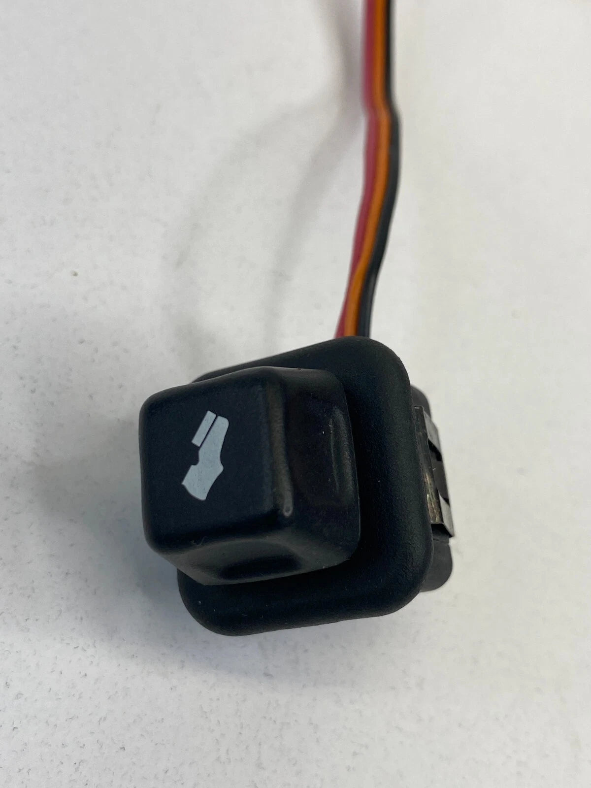2005 2006 2007 2008 2009 SAAB 9-7X PEDAL ADJUSTMENT CONTROL SWITCH OEM