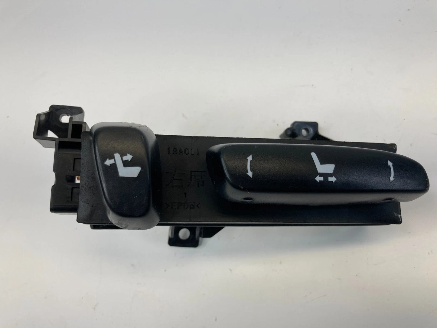 2006-2013 LEXUS IS250 IS350 FRONT RIGHT PASSENGER POWER SEAT ADJUSTMENT SWITCH