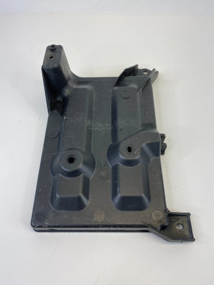 2000-2006 MAZDA MPV FRONT ENGINE BATTERY TRAY HOLDER PAD COVER OEM LC6256041