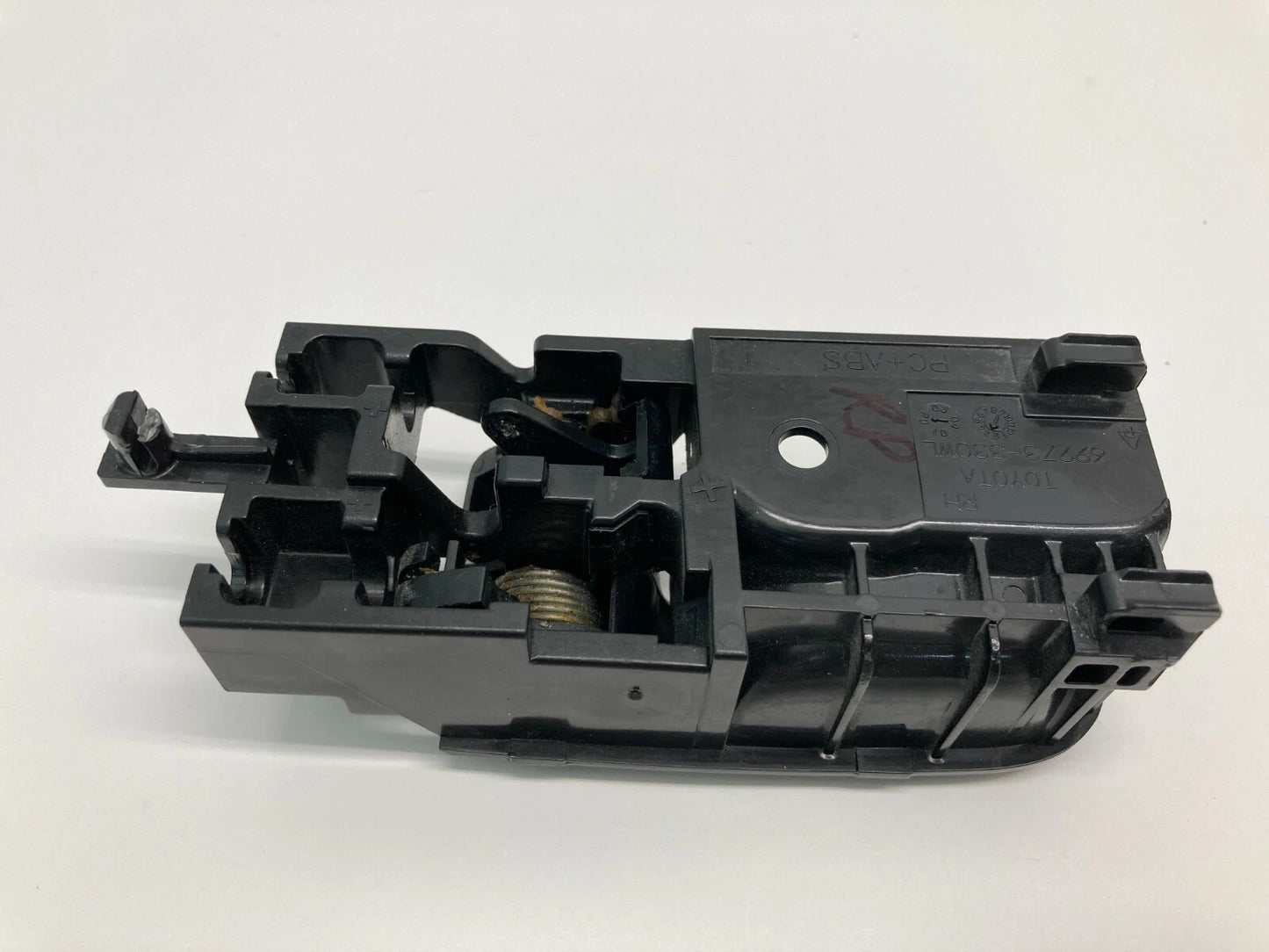 2003-2008 PONTIAC VIBE REAR RIGHT SIDE INNER INTERIOR DOOR HANDLE 69273330WL OE