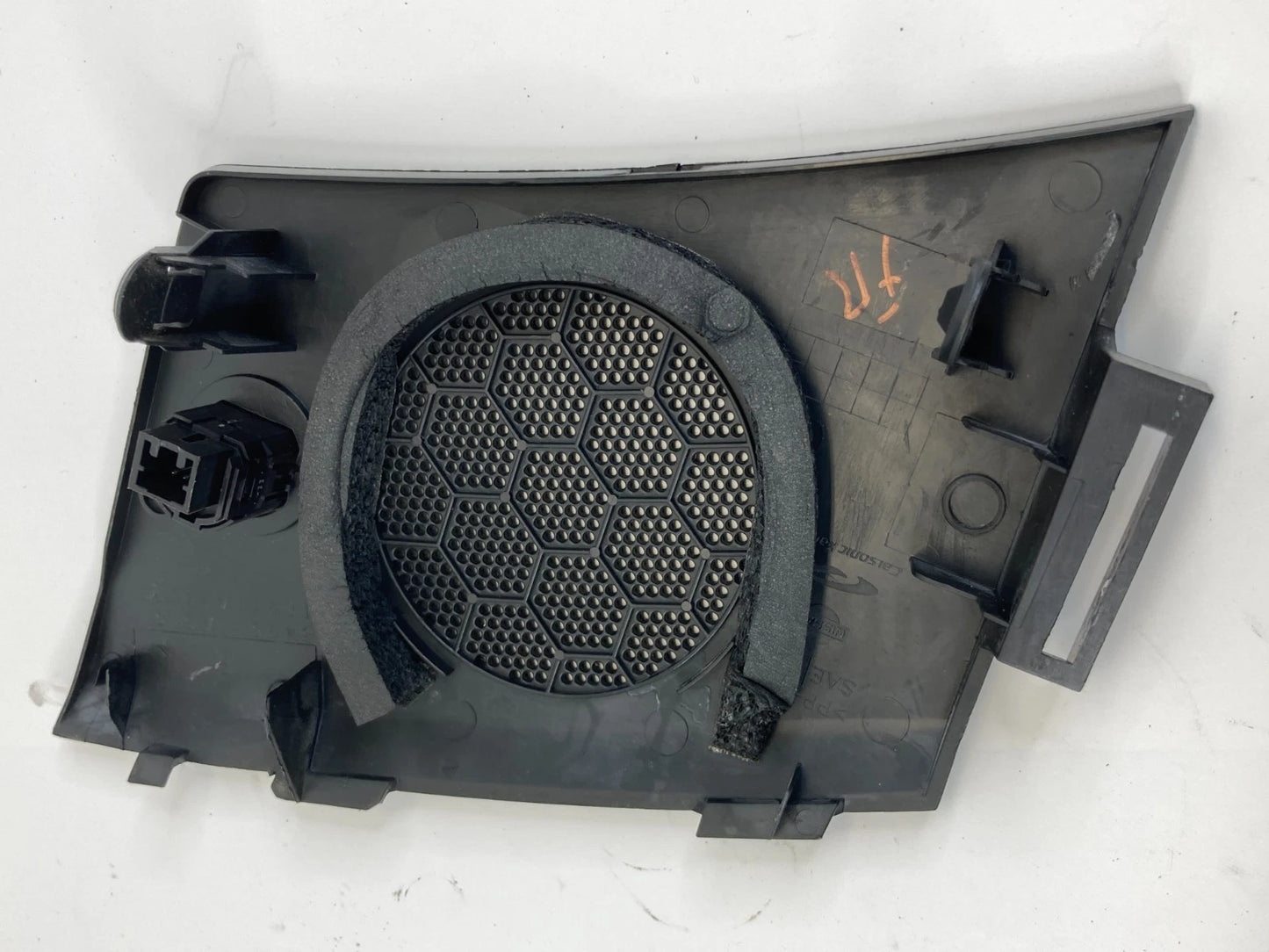2009-2014 NISSAN MAXIMA UPPER DASH RIGHT TWEETER SPEAKER COVER GRILLE TRIM OEM