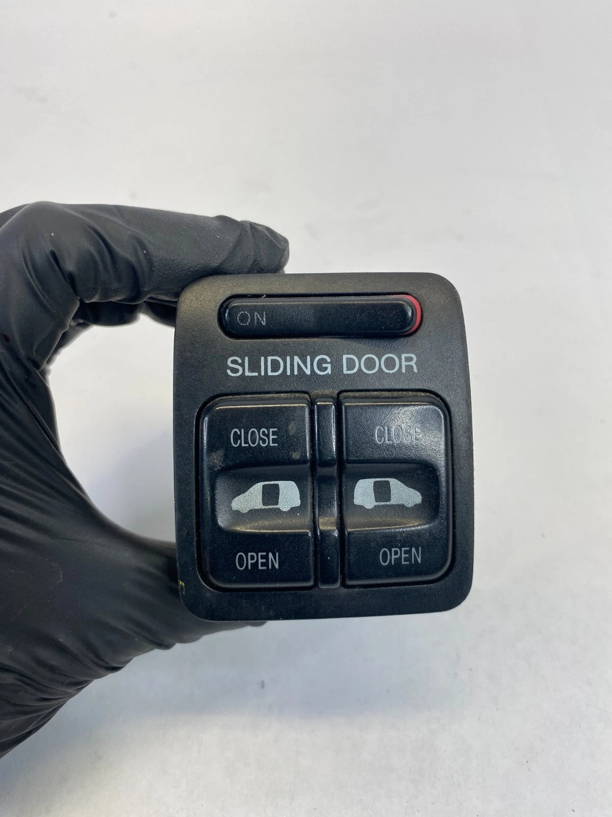 1999-2004 HONDA ODYSSEY DASH POWER SLIDING DOOR CONTROL SWITCH 35385-S0X OEM