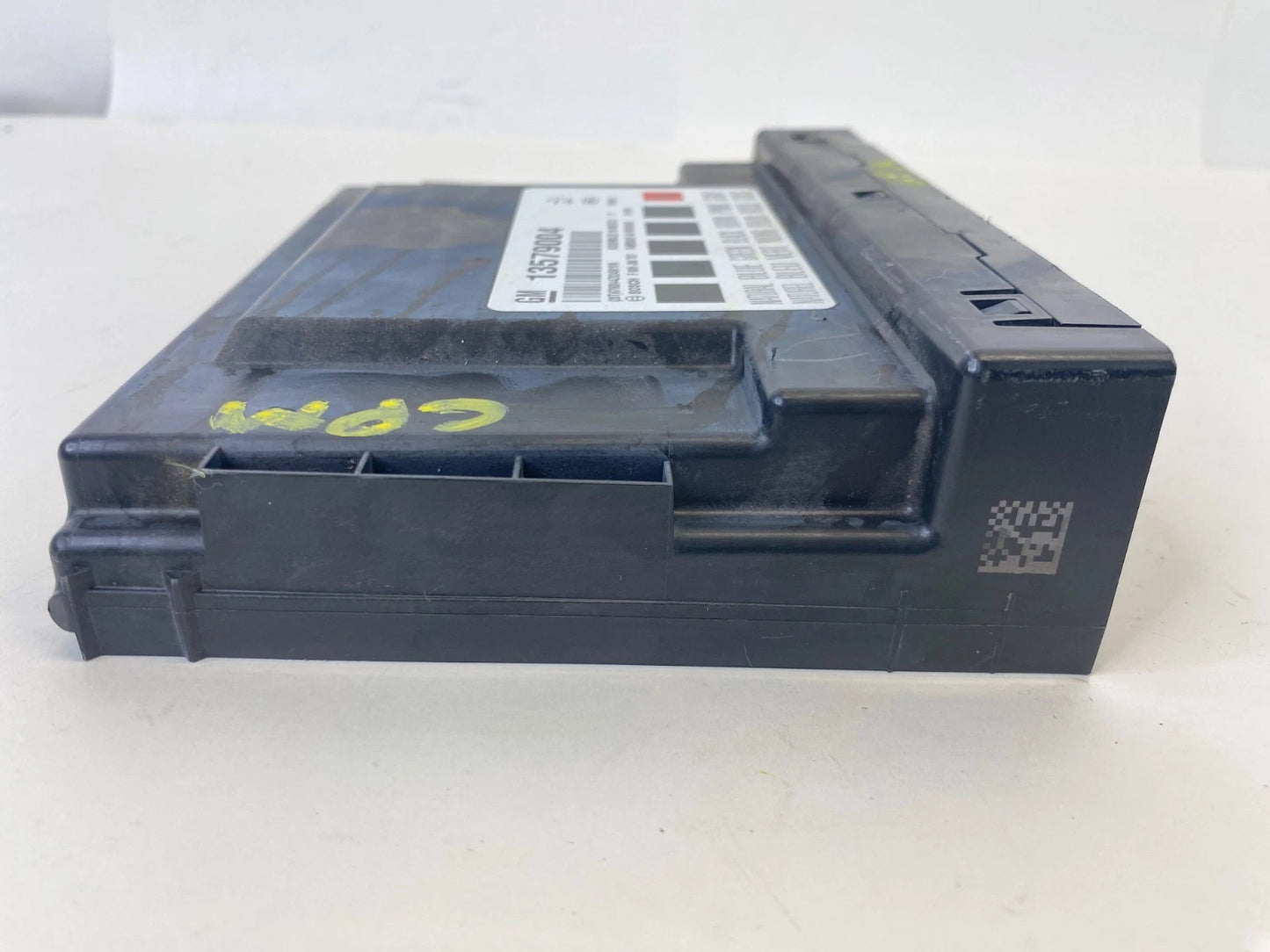 2011 LACROSSE SRX EQUINOX TERRAIN BODY CONTROL MODULE UNIT BCM 13579004