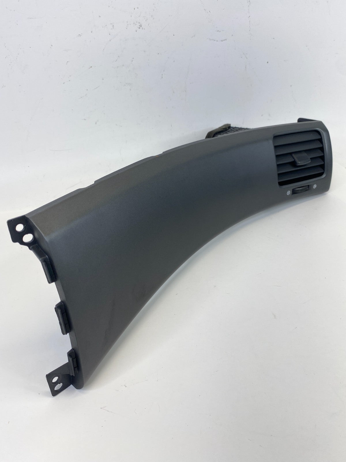 06-10 Kia Optima Right Side AC Air Vent Heat Duct Outlet Grill Cover 2G974-80000