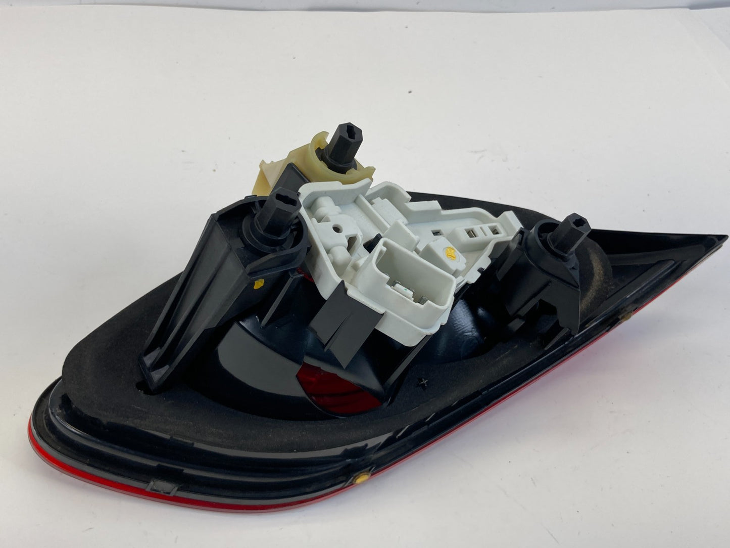 2009-2012 VW Volkswagen CC Rear Right Inner Trunk Tail Light Taillight 1090098