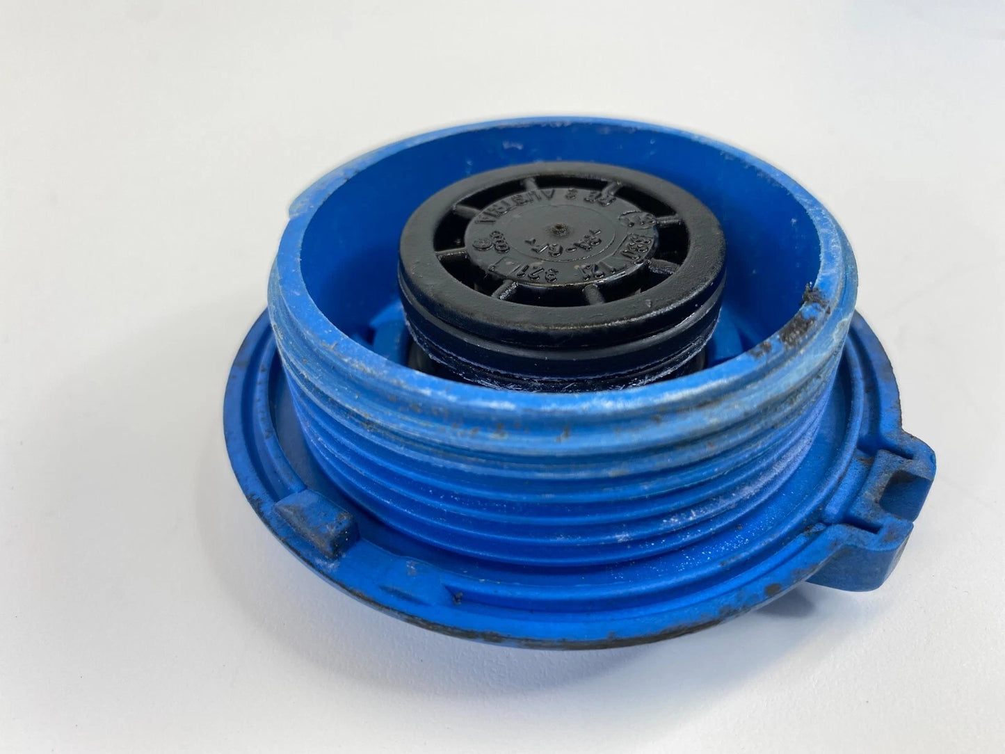 2005-2016 AUDI A4 QUATTRO ENGINE RADIATOR COOLANT TANK CAP RADIATOR CAP OEM