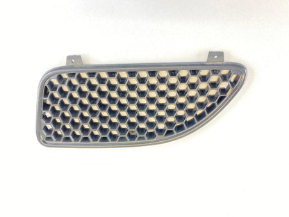 1999-2005 PONTIAC GRAND AM SE FRONT LEFT BUMPER GRILL GRILLE INSERT 22644245
