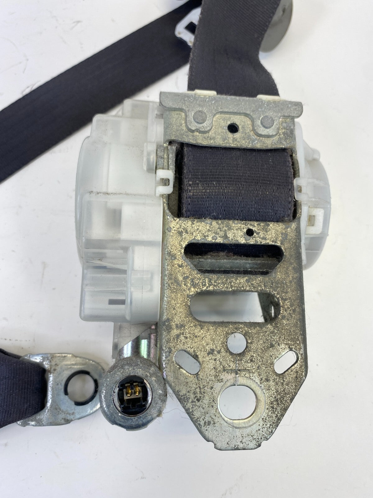 07 08 09 10 11 Toyota Camry Front Left Driver Side Seat Belt Retractor OEM