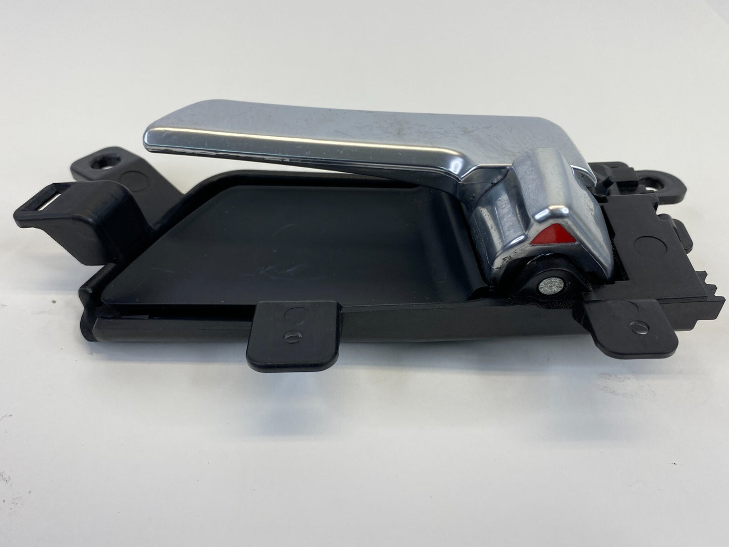 2009-2011 Kia Borrego Rear Left Inner Door Handle 82613-2J000 OEM